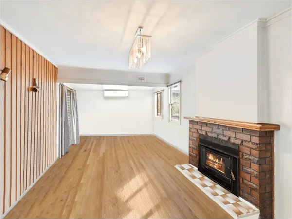 After Object Removal: Elegant Empty Living Space