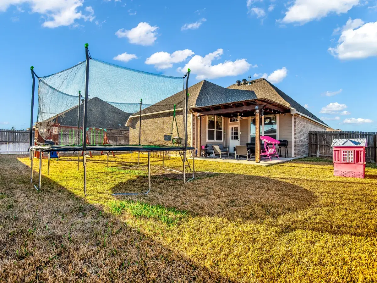 Before example for Real Estate Sky and Grass Replacement Services