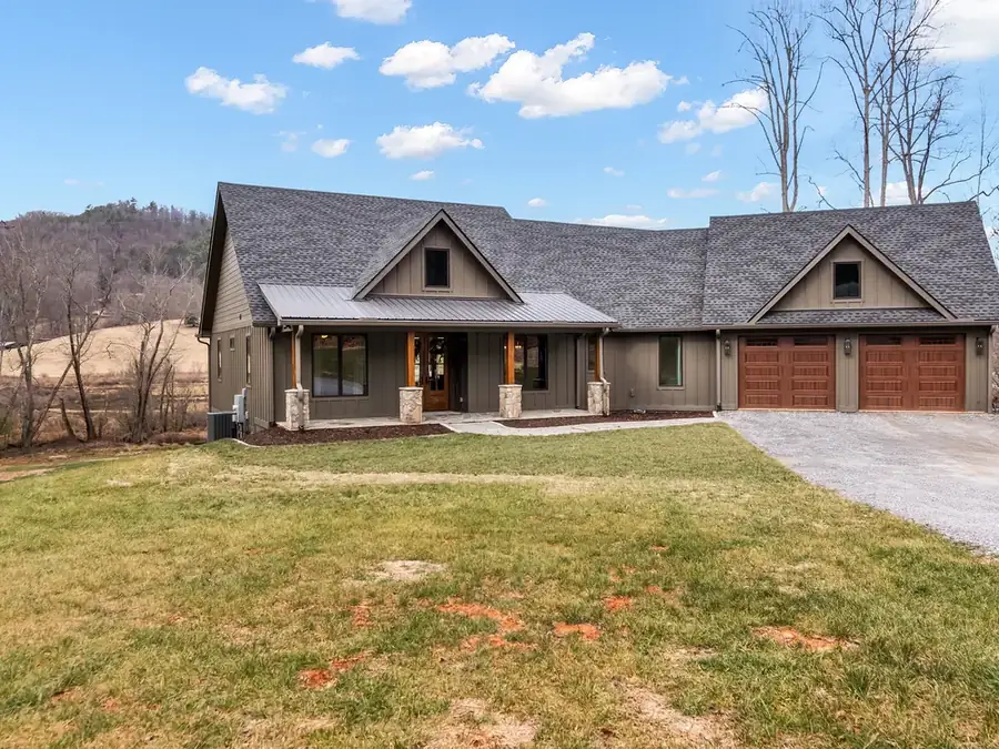 Country home before twilight conversion