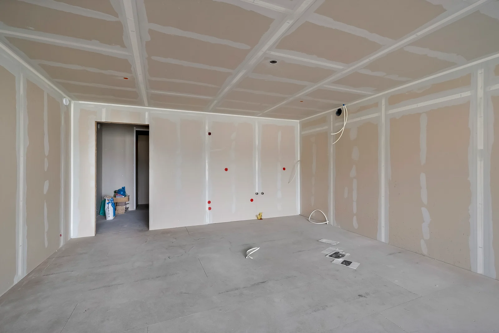 Unfinished interior before real estate virtual renovation by PixelShouters